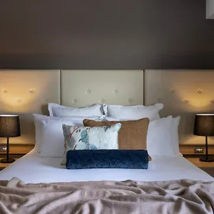 4* ホテル フーブル